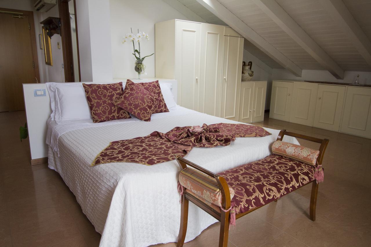 Hotel Lady Mary Milano Marittima Eksteriør bilde