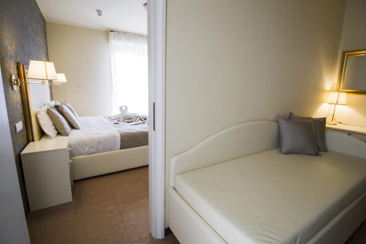 Hotel Lady Mary Milano Marittima Eksteriør bilde